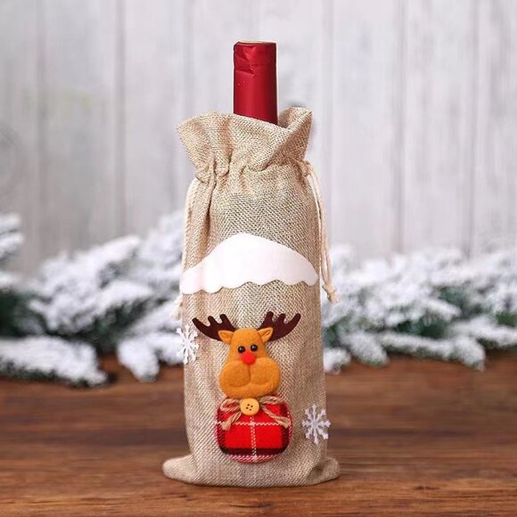 4 Pack Gnome Wine Bottle Covers - Christmas Table Decoration